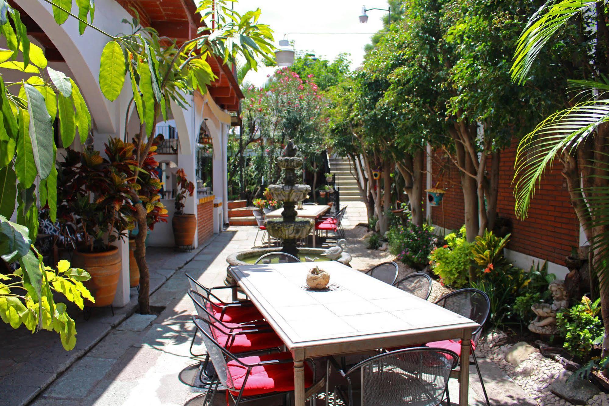 Las Mariposas Hotel & Studios Oaxaca Екстериор снимка