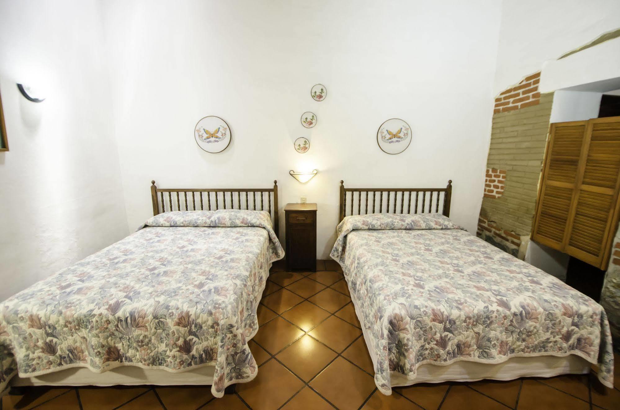 Las Mariposas Hotel & Studios Oaxaca Екстериор снимка