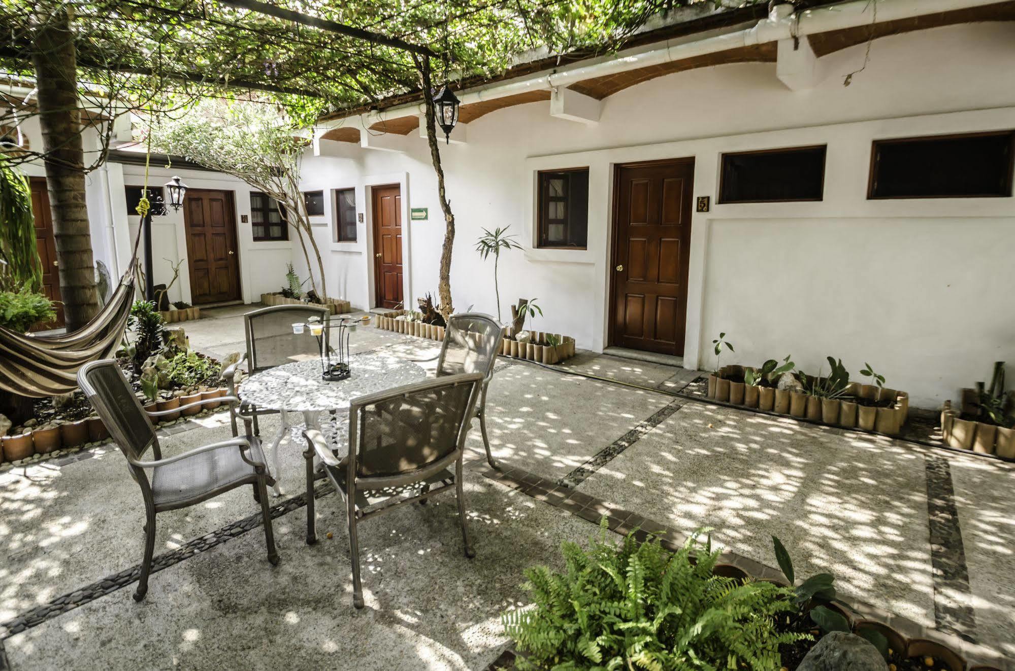 Las Mariposas Hotel & Studios Oaxaca Екстериор снимка